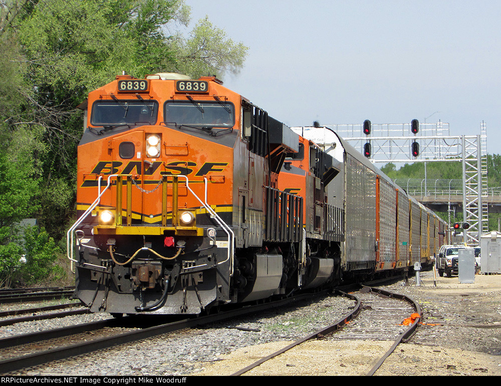 BNSF 6839